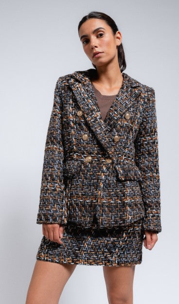 Blazer Tweed preto look perfil