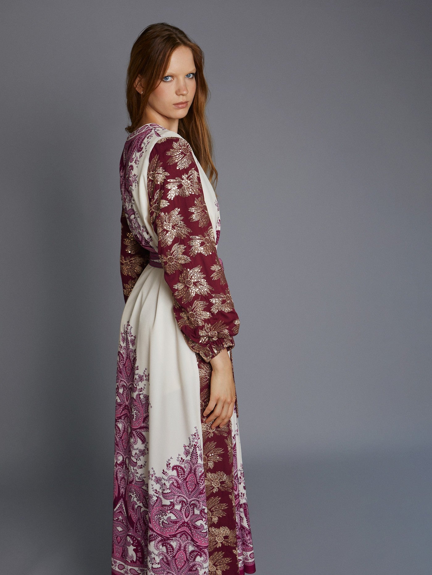 Kimono Bourdeaux by Meisie look lateral