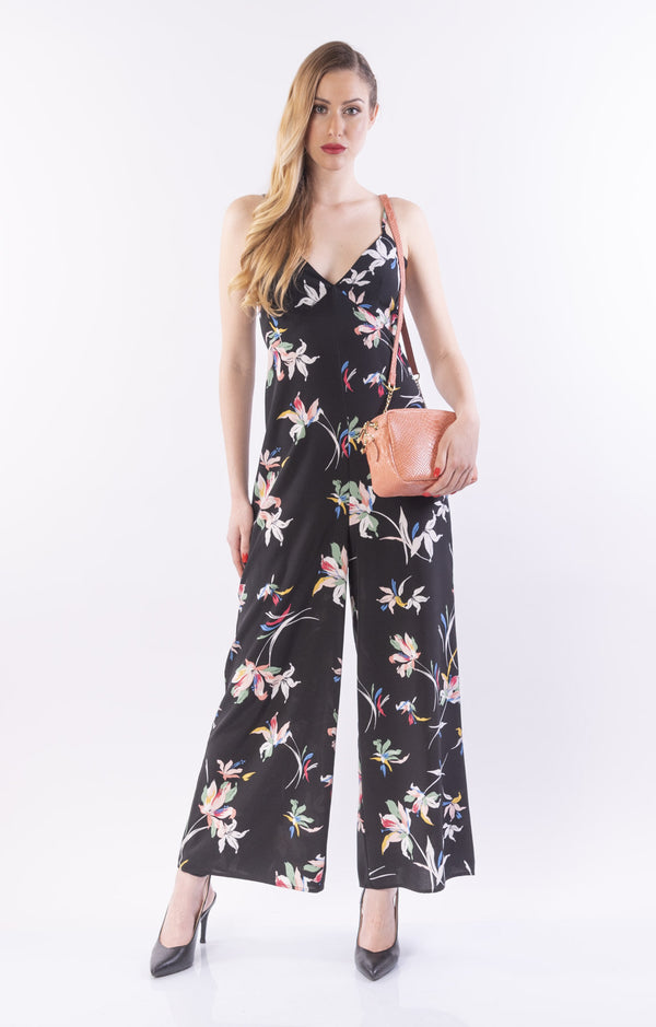 Macacão Crop Estampado Flores by Koralline look frente